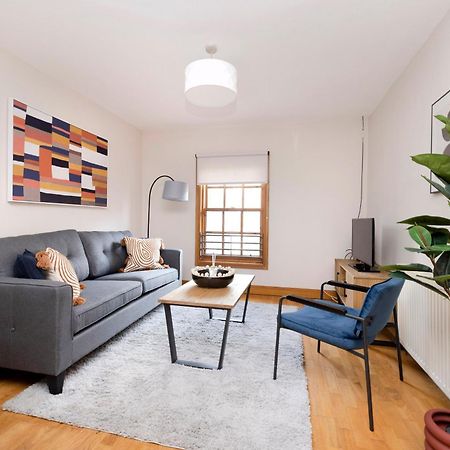 Joivy Bright And Cosy Flat Near The Scotland Gallery Edimburgo Esterno foto