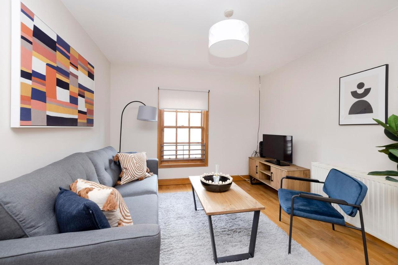 Joivy Bright And Cosy Flat Near The Scotland Gallery Edimburgo Esterno foto