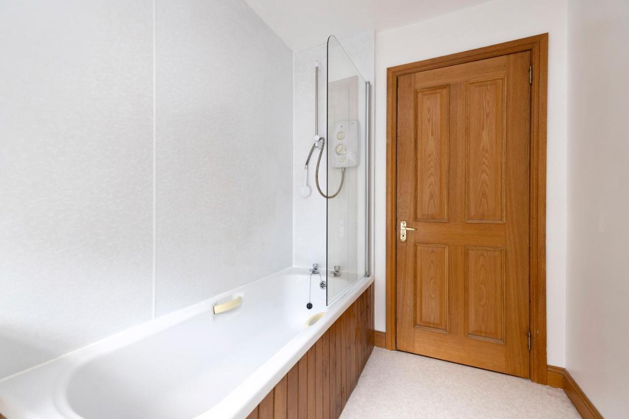 Joivy Bright And Cosy Flat Near The Scotland Gallery Edimburgo Esterno foto