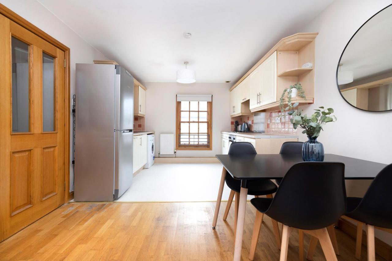 Joivy Bright And Cosy Flat Near The Scotland Gallery Edimburgo Esterno foto